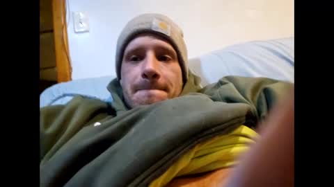 Snapshot of mikeylove92 chatting on 01.21.25 Mikey b online show from 01.21.25