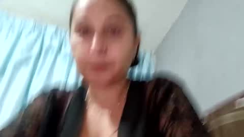 Snapshot of mikhalanita chatting on 11.22.25 mikhalanita online show from 11.22.25