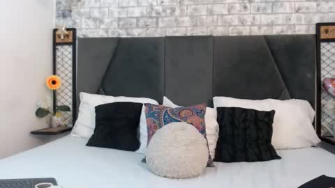 mila_adamss online show from 11.01.25