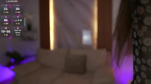 milacrave online show from 11.18.25