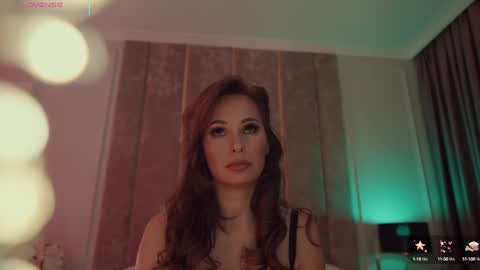 Snapshot of miladystarlight chatting on 10.19.25 online show from 10.19.25