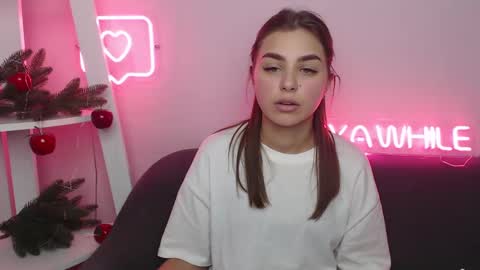 milanaangelas online show from 12.26.24