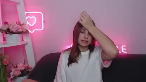 milanaangelas online show from 01.11.25