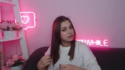 milanaangelas online show from 01.24.25