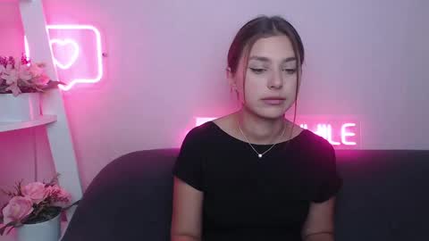 milanaangelas online show from 01.26.25