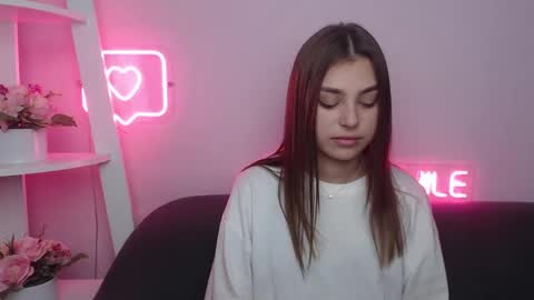 milanaangelas online show from 02.01.25