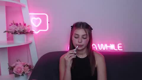 milanaangelas online show from 02.21.25