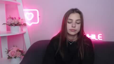 milanaangelas online show from 02.22.25