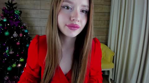 Snapshot of milanabalmain chatting on 12.28.24 MilanaBalmain online show from 12.28.24