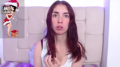 Snapshot of mildrecute chatting on 12.23.24 Ana online show from 12.23.24