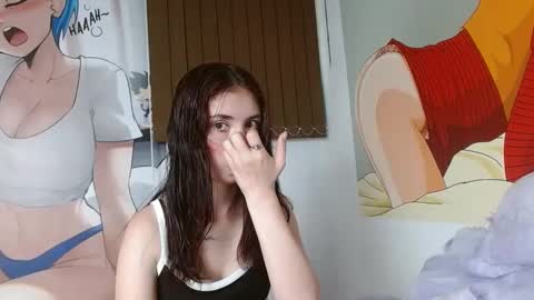 Snapshot of mildrecute chatting on 02.05.25 Ana online show from 02.05.25