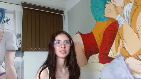 Snapshot of mildrecute chatting on 02.06.25 Ana online show from 02.06.25