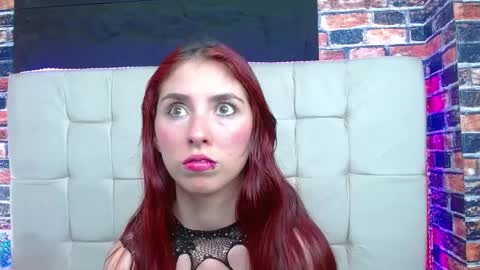 Snapshot of mildrecute chatting on 10.06.25 Ana online show from 10.06.25