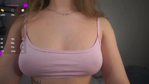 Snapshot of mildredbain chatting on 12.10.24 Mila online show from 12.10.24