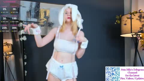 Snapshot of mildredbain chatting on 12.13.24 Mila online show from 12.13.24