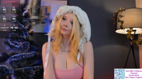 Snapshot of mildredbain chatting on 12.21.24 Mila online show from 12.21.24