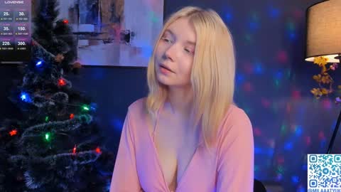 Snapshot of mildredbain chatting on 12.26.24 Mila online show from 12.26.24