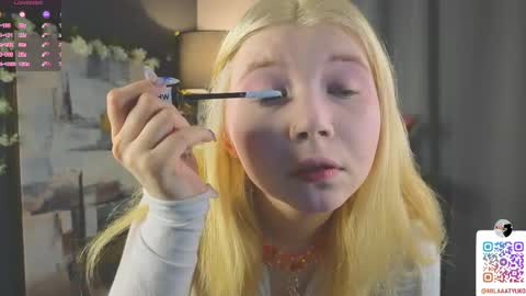 Snapshot of mildredbain chatting on 02.17.25 Mila online show from 02.17.25