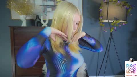 Snapshot of mildredbain chatting on 02.24.25 Mila online show from 02.24.25