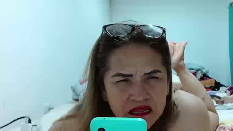 Snapshot of milena_hoot_ chatting on 09.13.25 MILENA online show from 09.13.25