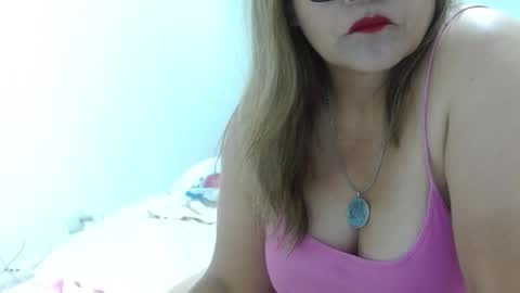 Snapshot of milena_hoot_ chatting on 09.23.25 MILENA online show from 09.23.25