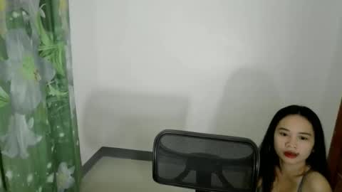 Snapshot of miletera chatting on 09.10.25 miletera online show from 09.10.25