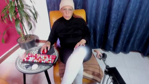 Milf Brend online show from 10.25.25