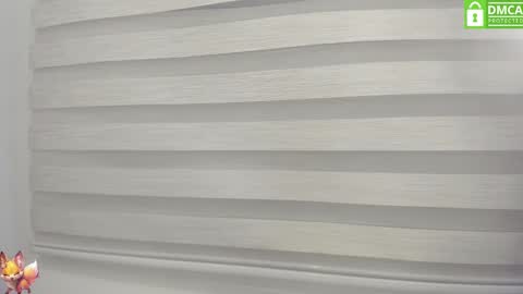 Snapshot of milf_darling chatting on 12.18.24 Victoria online show from 12.18.24