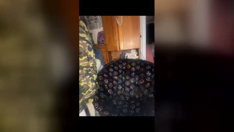 Snapshot of milkmarie123 chatting on 12.04.25 milkmarie online show from 12.04.25