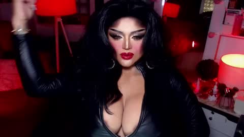 milkshakelavinia online show from 01.29.25