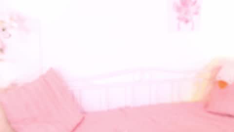 milky_0 online show from 10.02.25