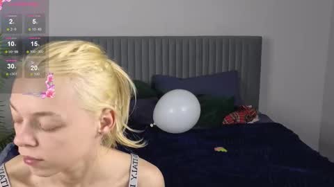 Snapshot of millaholt chatting on 10.10.25 Hello Im Mila online show from 10.10.25