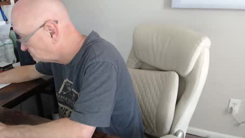 millenium0129 online show from 11.17.25