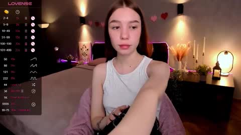 Snapshot of milli_brownn chatting on 10.19.25 Milli online show from 10.19.25