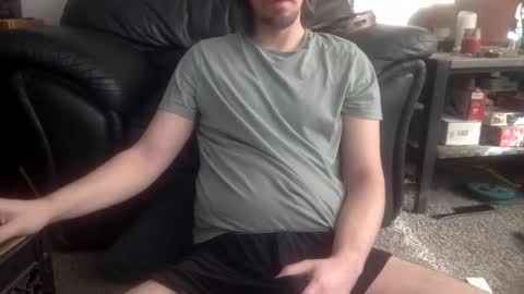 Snapshot of millionsmcgee chatting on 02.21.25 Millions online show from 02.21.25