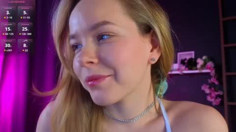 Snapshot of milly_shy chatting on 01.19.25 Milly online show from 01.19.25