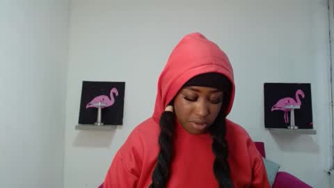 Snapshot of milykaebony69 chatting on 10.03.25 milykaebony69 online show from 10.03.25