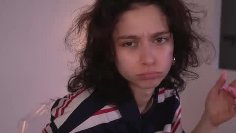  IRIS  online show from 12.04.25