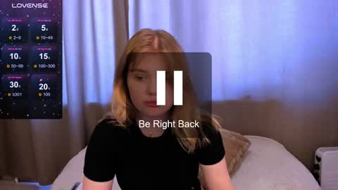 hi Im Mina  online show from 02.28.25