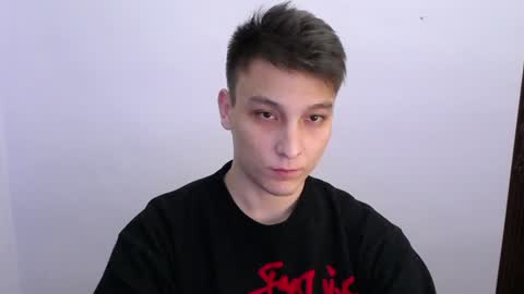 Snapshot of minato_kabuki chatting on 12.17.24 MINATO online show from 12.17.24