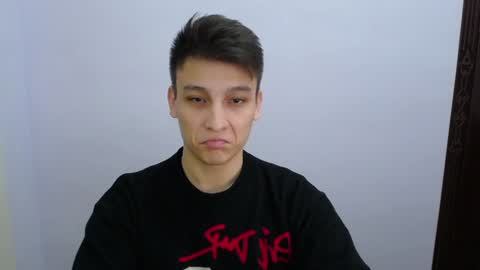 Snapshot of minato_kabuki chatting on 12.25.24 MINATO online show from 12.25.24