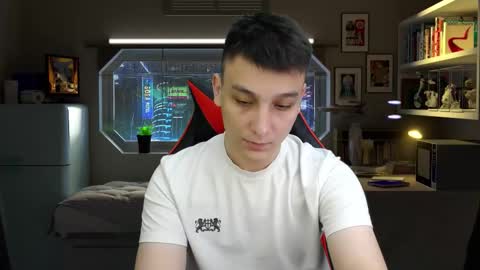 Snapshot of minato_kabuki chatting on 10.31.25 MINATO online show from 10.31.25