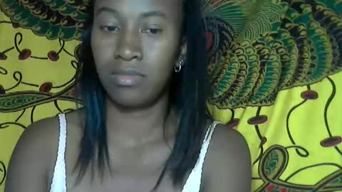 Snapshot of minouch211907 chatting on 09.22.25 minouch211907 online show from 09.22.25