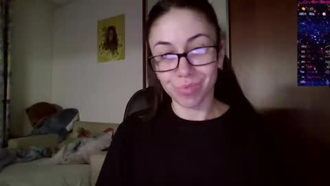 Snapshot of miranda_wish chatting on 12.21.24 MIRANDA online show from 12.21.24