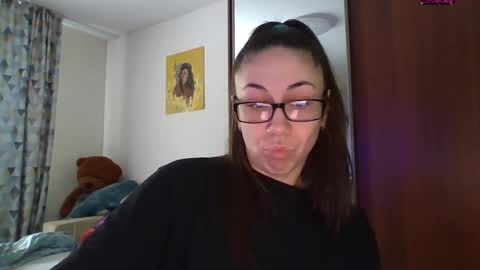 Snapshot of miranda_wish chatting on 01.09.25 MIRANDA online show from 01.09.25