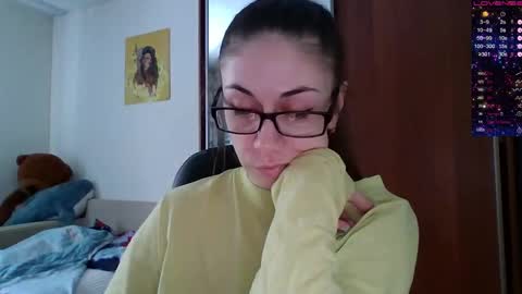 Snapshot of miranda_wish chatting on 02.09.25 MIRANDA online show from 02.09.25