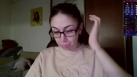 Snapshot of miranda_wish chatting on 02.12.25 MIRANDA online show from 02.12.25