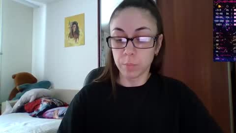 Snapshot of miranda_wish chatting on 03.11.25 MIRANDA online show from 03.11.25