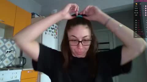 Snapshot of miranda_wish chatting on 10.15.25 MIRANDA online show from 10.15.25