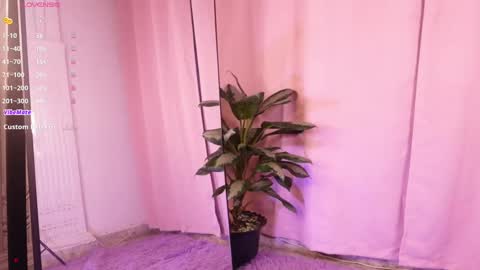 MIRANDA HERNANDEZ online show from 02.17.25